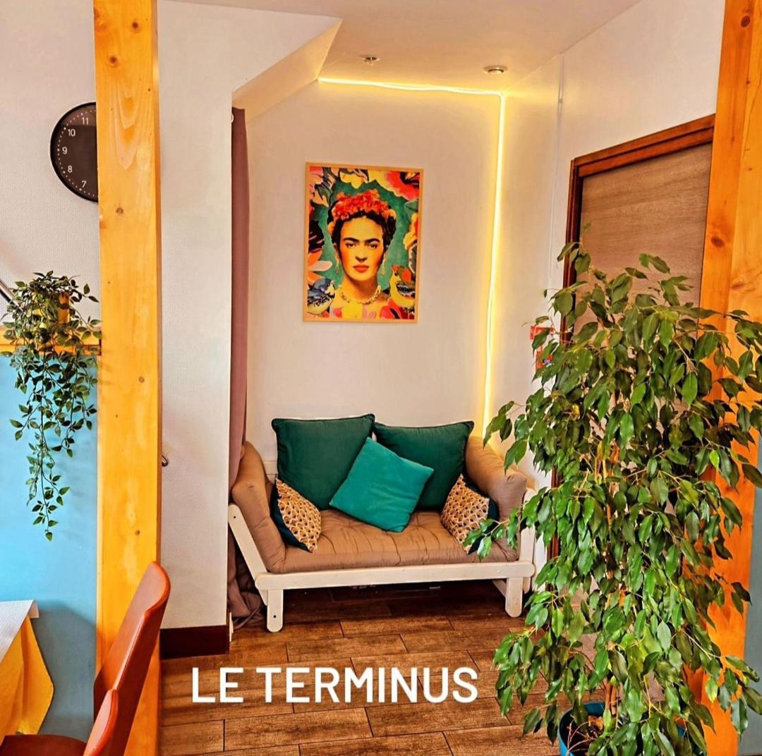 Le Terminus Hotel ลาร์แบรล ภายนอก รูปภาพ